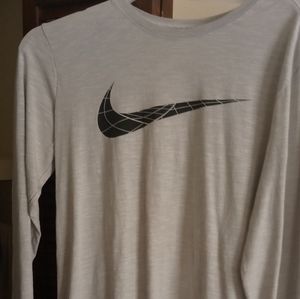 Nike long sleeve dri fit shirt